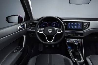 Polo Variant